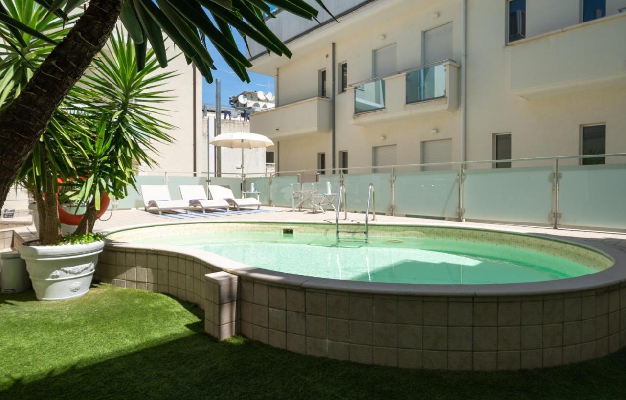 Residence Capitol Cattolica Exteriér fotografie