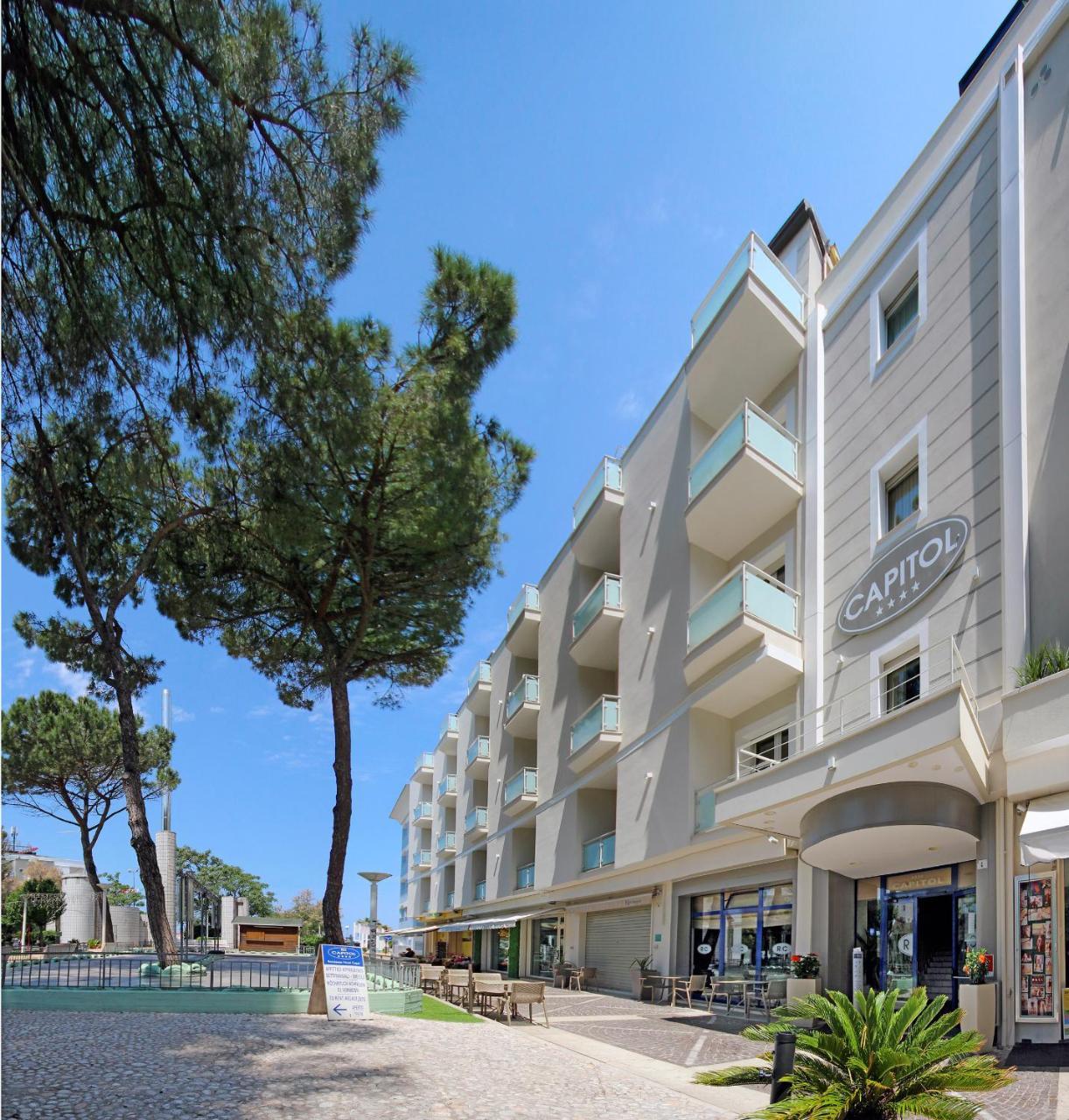 Residence Capitol Cattolica Exteriér fotografie